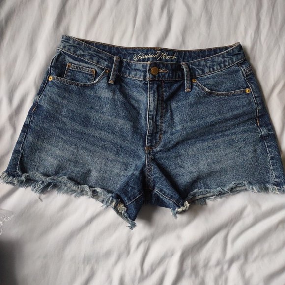 Universal Thread High Rise Shortie - Picture 1 of 4